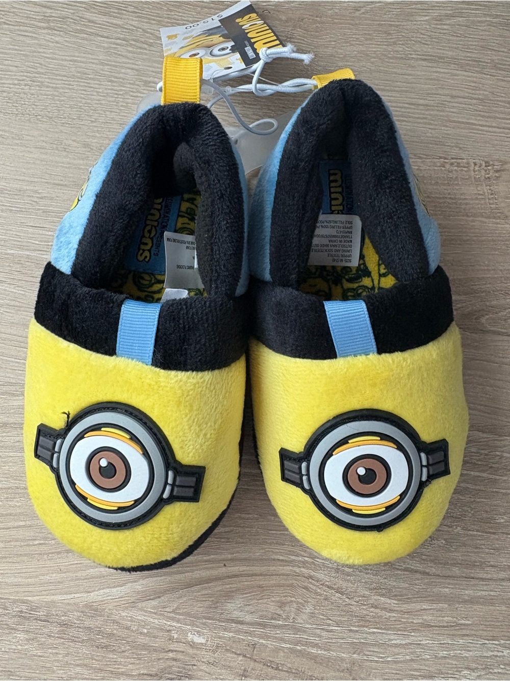 Universal Yellow Minions Character Plush Slippers